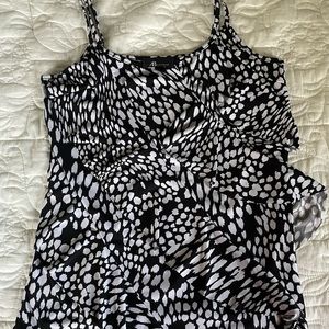 Ladies tiered top